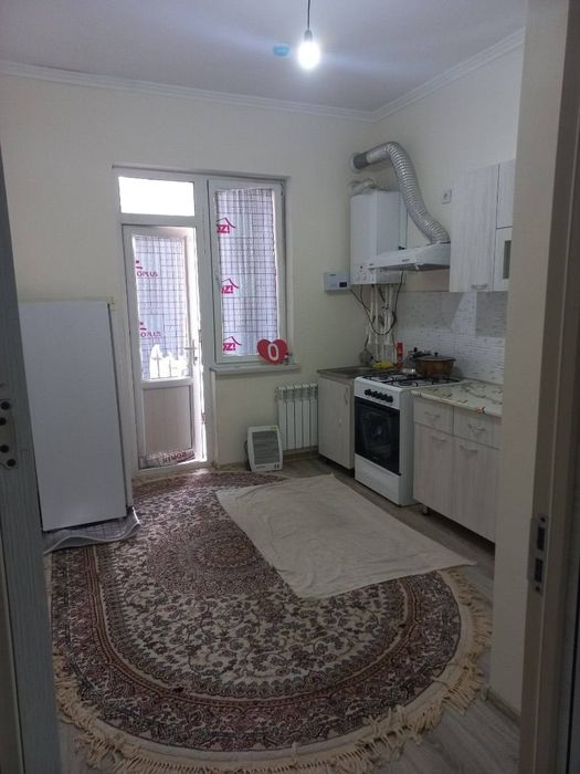 Bez makler kvartira bor yangi darxonda qizlar bilan sheriklikka