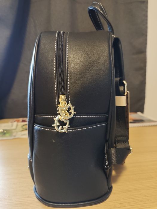 Кожени раници различни