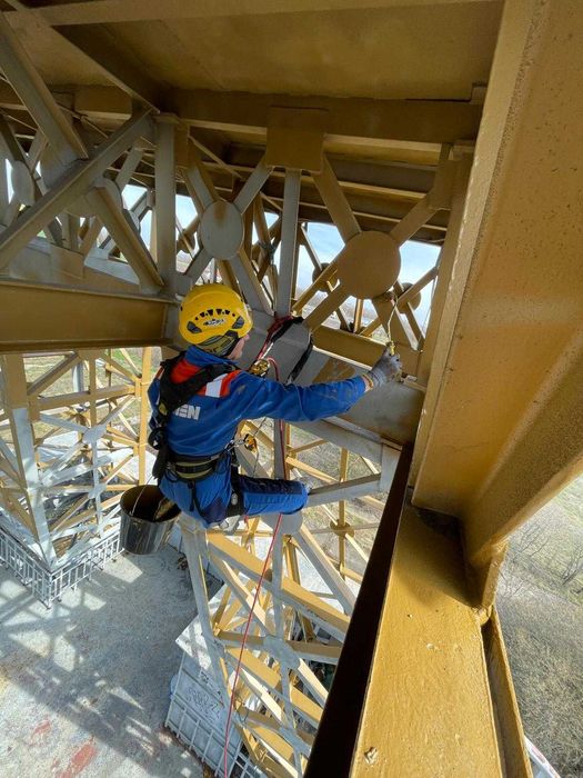 DYNAMIC RYGGYNG S.R.L - Servicii Profesionale de Alpinism Utilitar