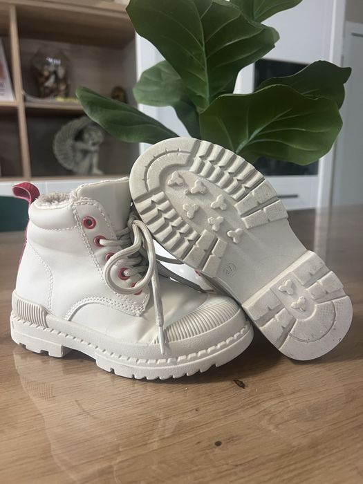 Детски боти за момиче