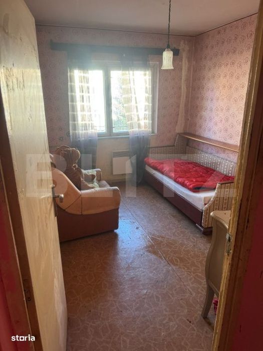 Apartament de 4 camere- Zona centrala - Ocazie!