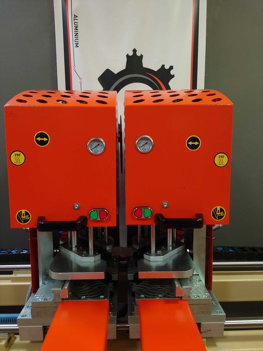 Utilaj Tamplarie PVC Sudat Lipit Doua Capete (4 metre)