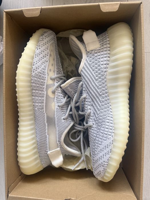 Кроссовки Adidas