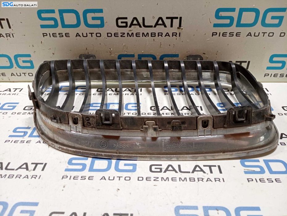 Grila Nara Stanga de pe Bara Spoiler Fata BMW BMW Seria 3 E90 E91 Facelift 2005 - 2011 Cod 7201967 L51.13-7201967 224059-10 [M5806]