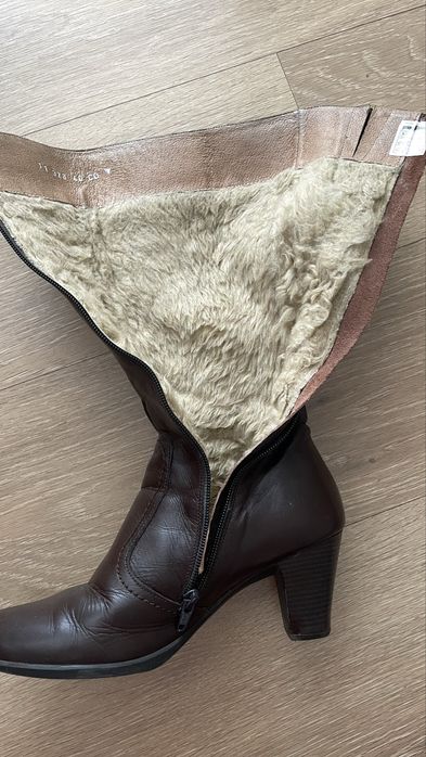 Cizme piele naturala, maro, marime 39, potrivite si la 38 imblanite