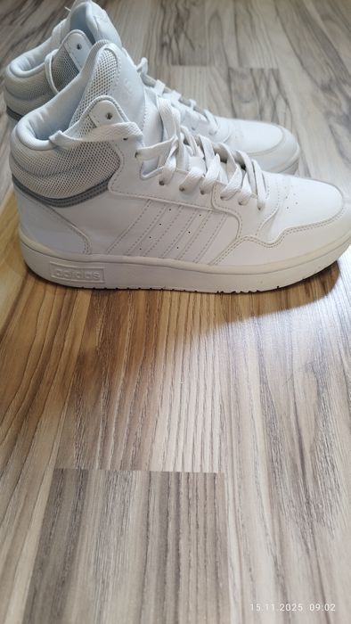 Маратонки Adidas