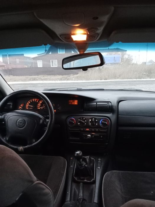 Продам опель омега б или обменяю читайте