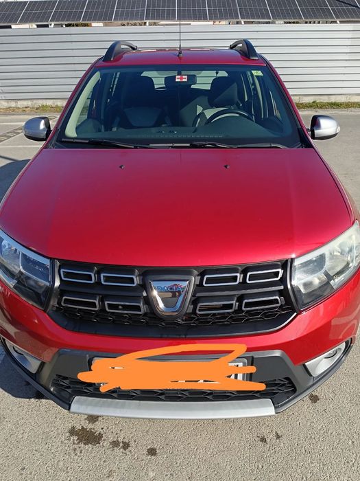 Dacia Sandero Prim proprietar vând o mașină frumoasă și ieftina