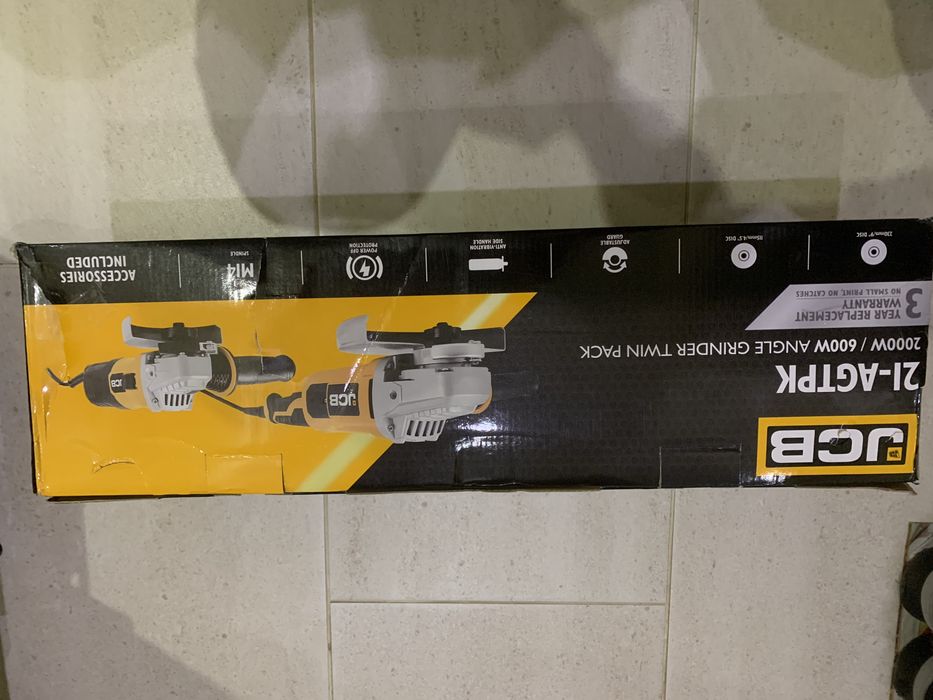 Ъглошлайфи JCB 21-AGTPK