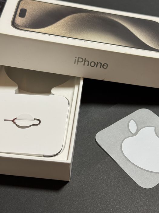 Cutie IPhone 15 pro Natural Titanium 128 GB