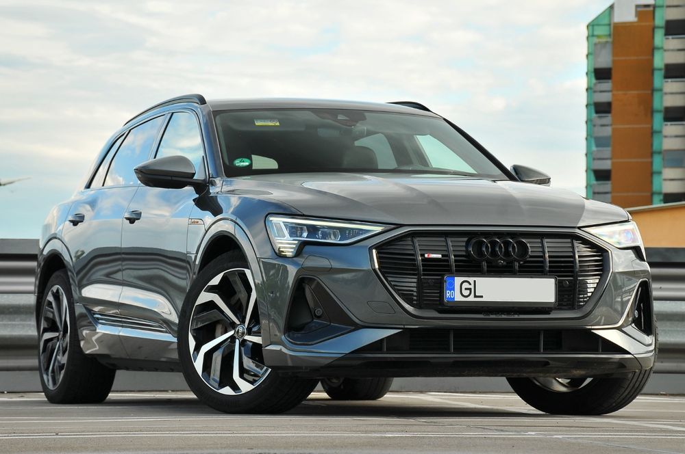 Audi e-tron 55 quattro S-line
