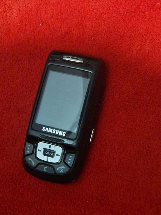 Telefon Samsung D500 cu încărcător original