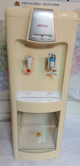 Диспансър за вода Royal