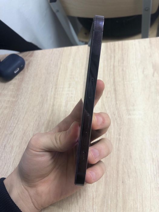 Продам IPhone 14 Pro