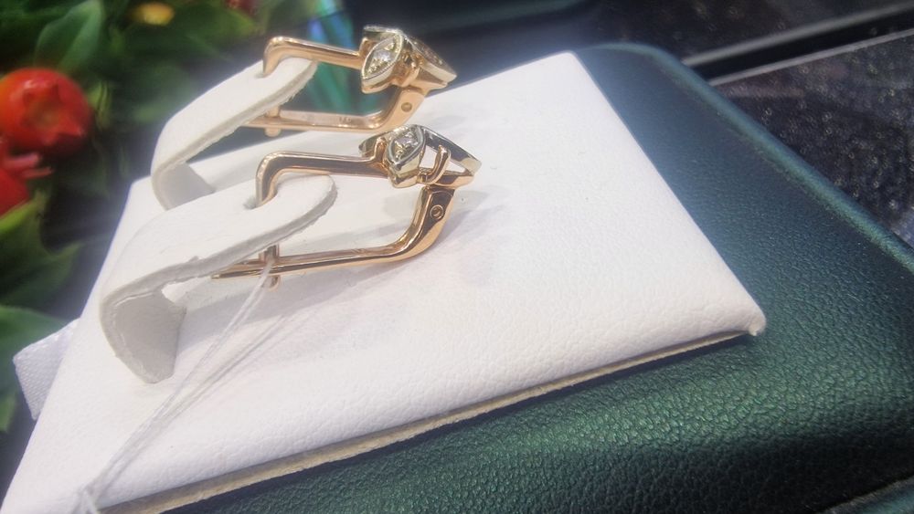 Серьги с бриллиантами