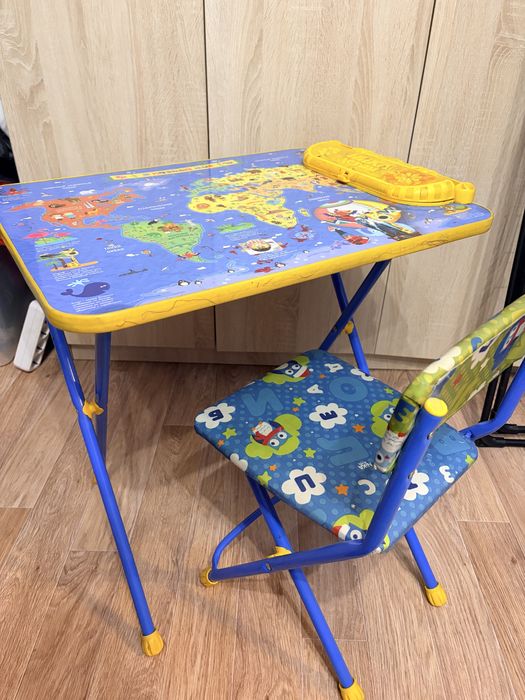 Столик для малышей