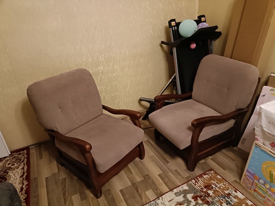 Fotolii lemn masiv  de vânzare