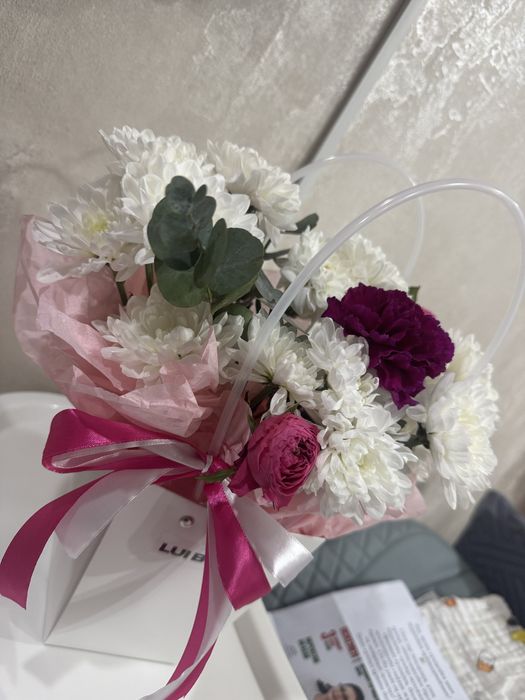 Цветы в хоршем букет новый