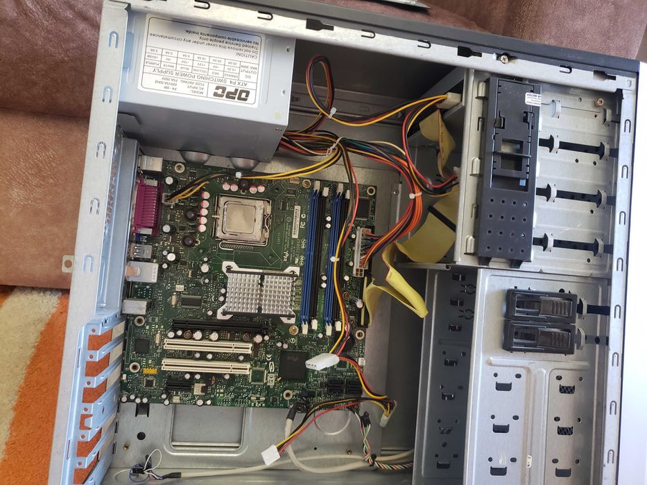 Не комплектный системный блок s775