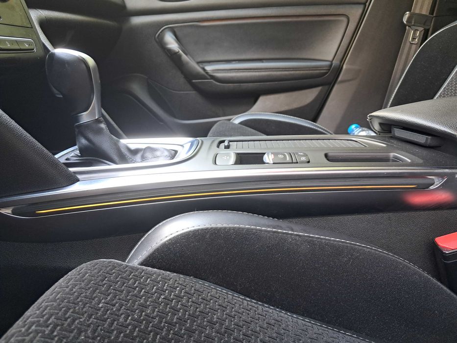 Renault Megane 1.5 Автоматик СПЕШНО