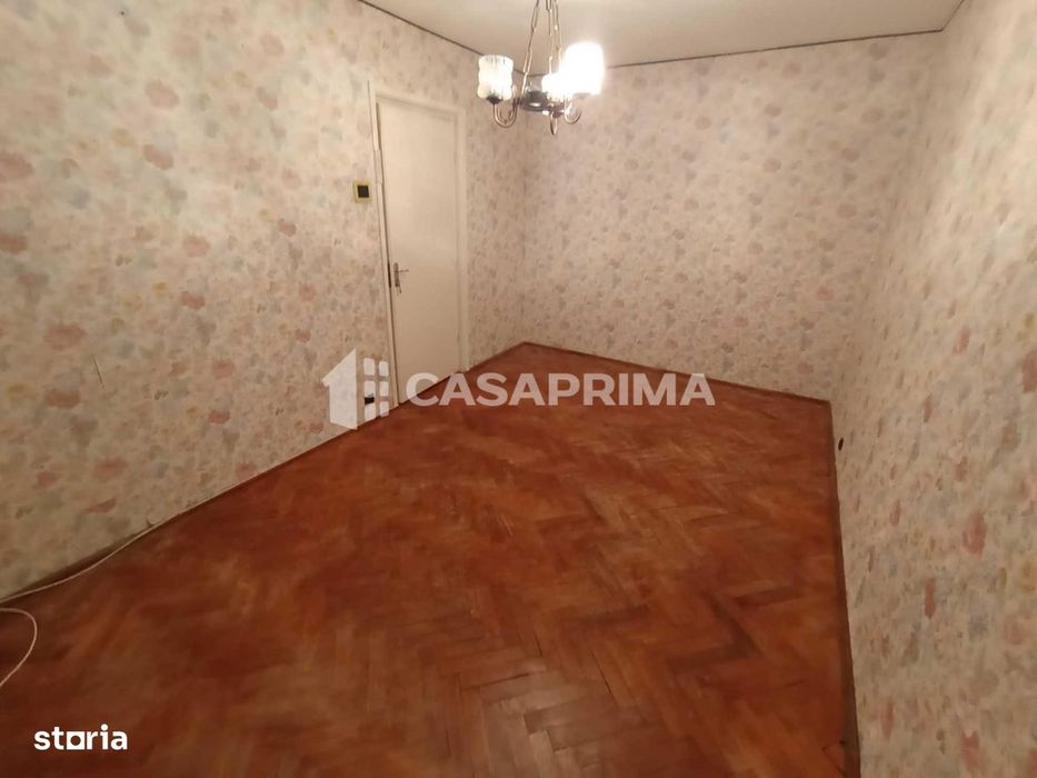 Apartament 3 camere Cantemir, etaj 2! Pregatit de renovare!