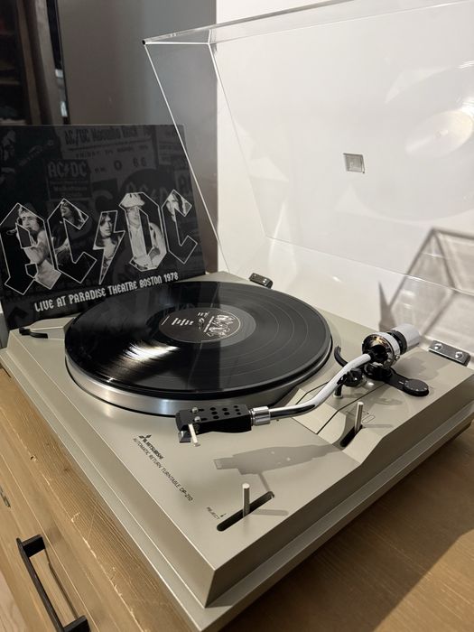 Mitsubishi DP-210 – pick-up vintage rar | stare impecabilă