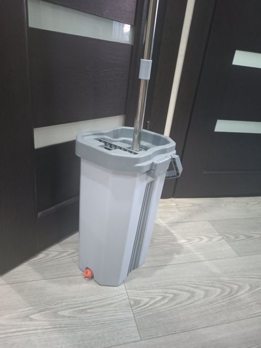 Продам ведро со шваброй