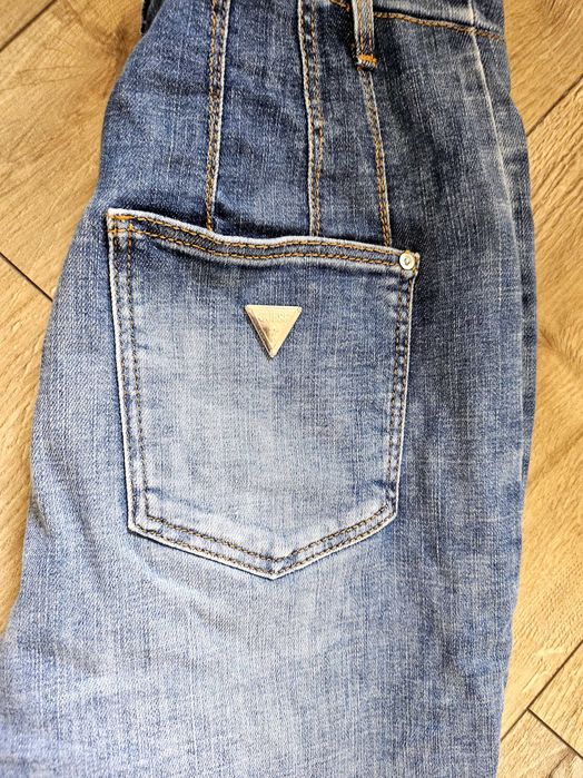 Дънки, якрe, роклички