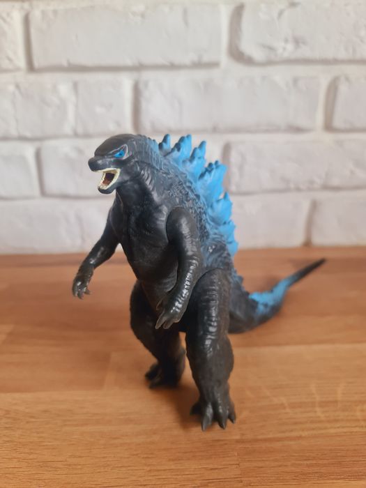 Figurina Godzilla gigant