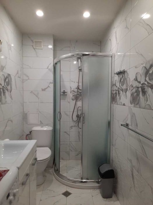 Дава се под наем Тристаен апартамент в София, Карпузица - 67 кв.м за 612 € - Снимка #14