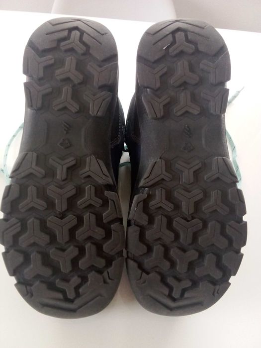 Детски зимни обувки 37 номер, като нови