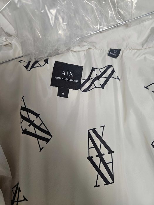 Яке на Armani  Exchange