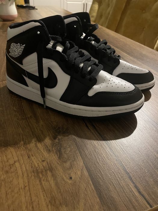 Jordan 1 mid marimea 39