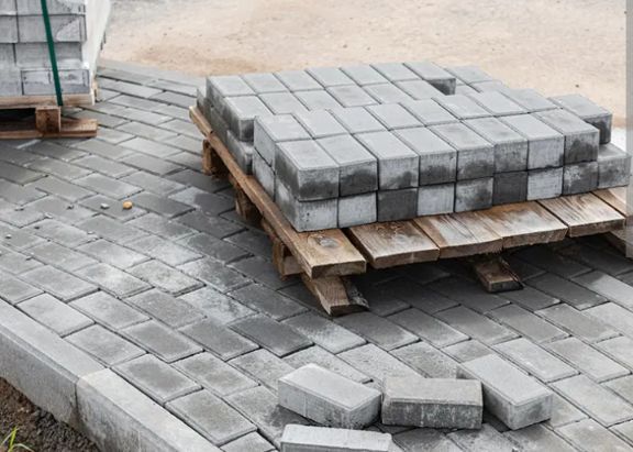 Montez pavele, execut iazuri