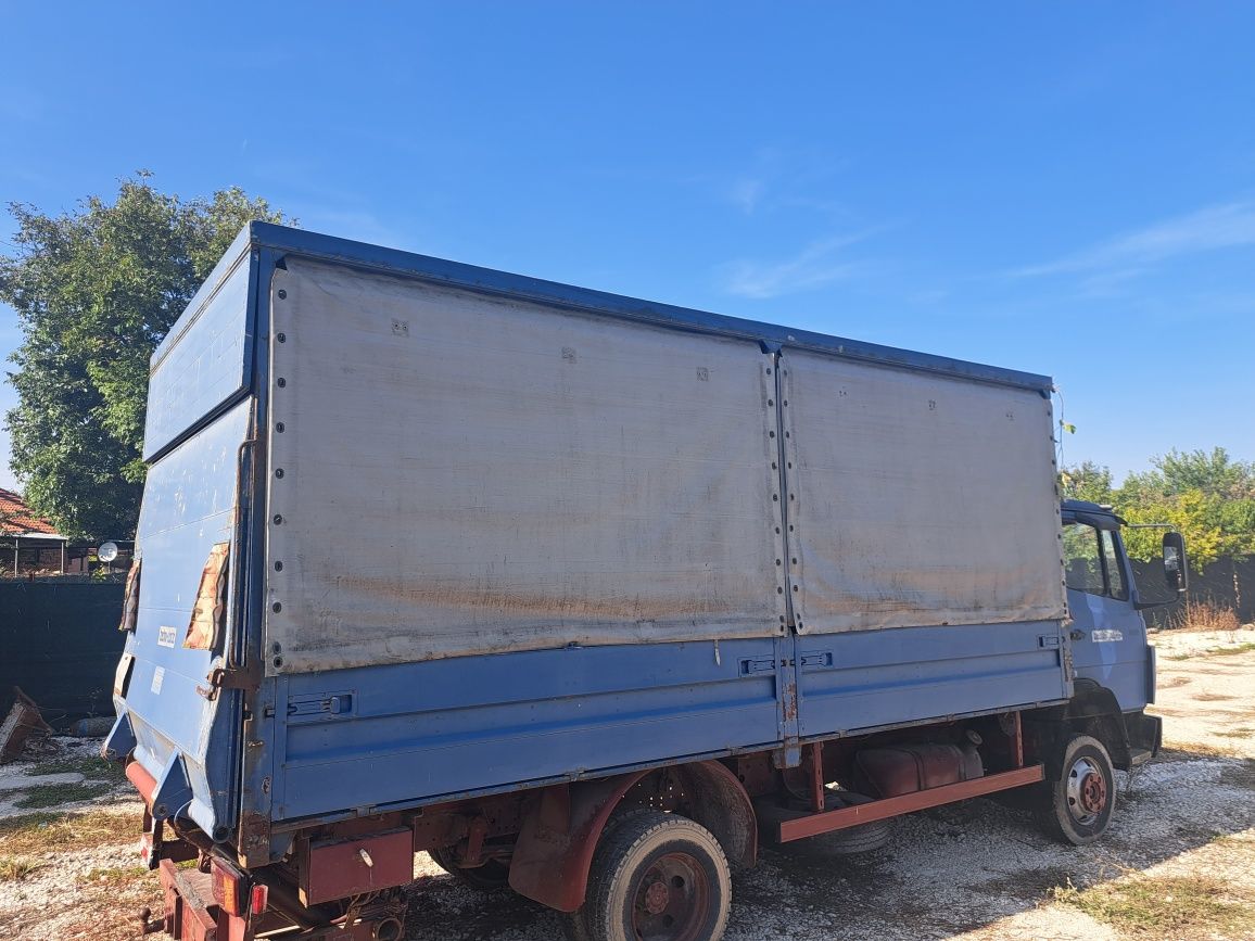 Каросерия със падащ борд за Мерцедес 814 гр. Долни чифлик • OLX.bg