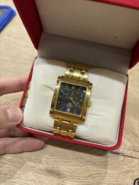 Часы японские наручные Orient