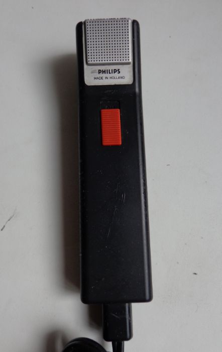 Микрофон Philips n 8200