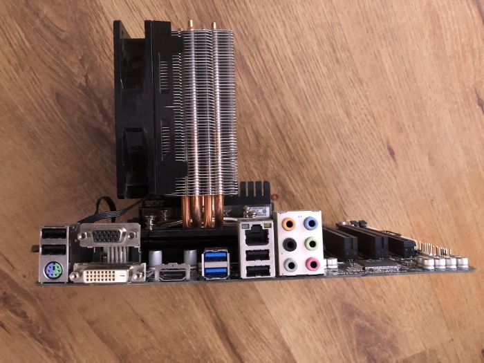 Kit PC Procesor i5 4670k, Placa video Nividia 2 GB, SSD Kingston 240 G