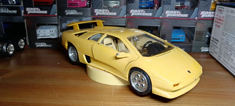 Lamborghini, Dodge viper, jaguar