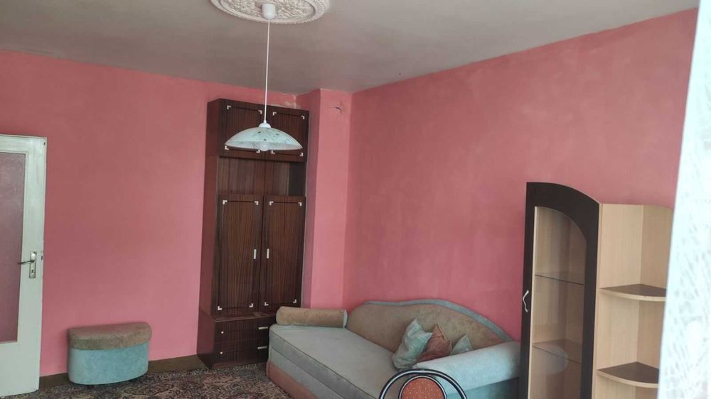 Продава се Двустаен апартамент в Варна, Кайсиева градина - 48 кв.м за 1771 €/кв.м - Снимка #1