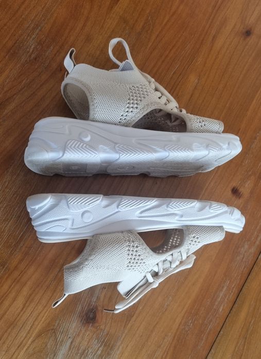 Sandale marimea 38 int. 24 cm