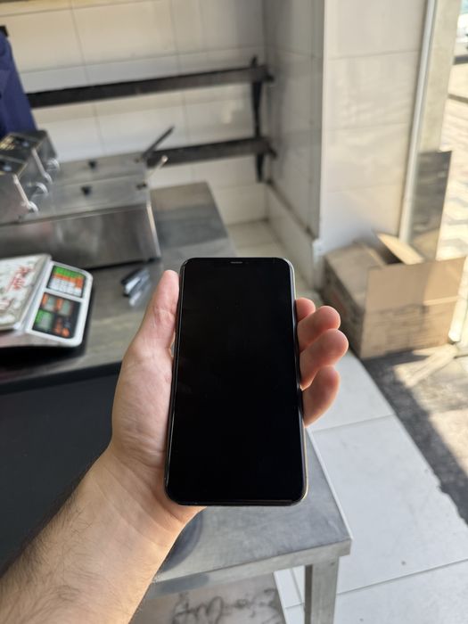 Iphone 11 pro max LLA
