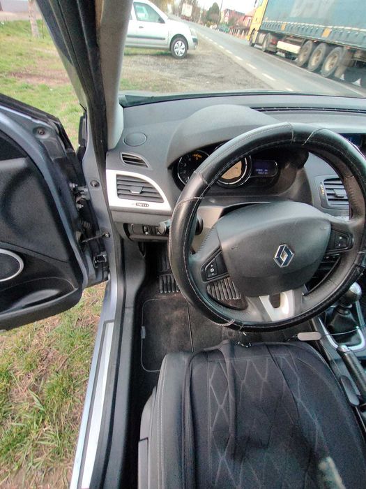 Renault Megane 3 | 1.5 dCi 110 CP | Ambreiaj Nou | Anvelope 2024