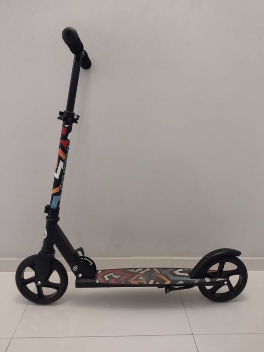 Тротинетка Макани