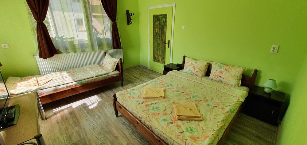 „ Бабината къща ”