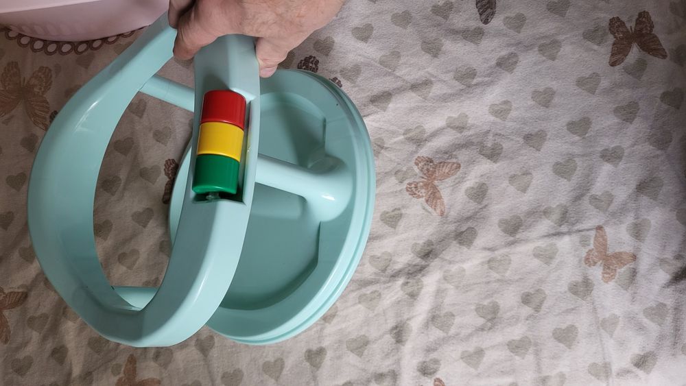 Детская ванночка и стул