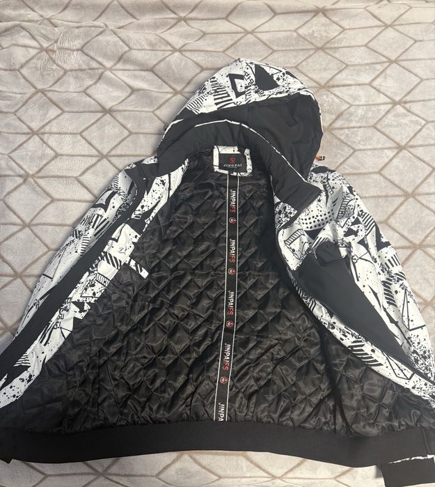 3 броя зимни мъжки якета размер L