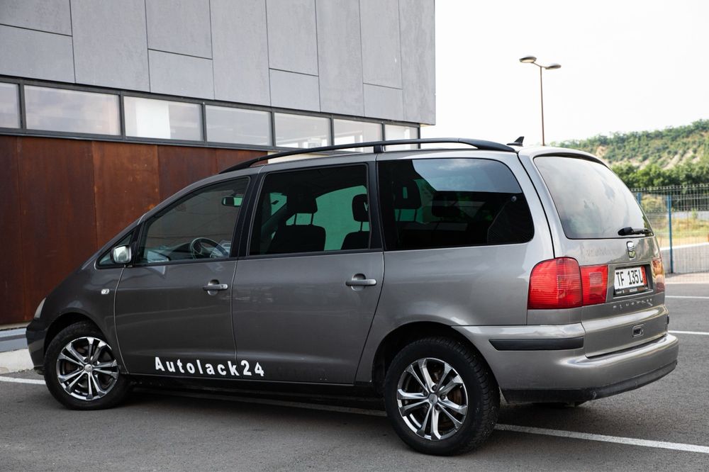 SEAT Alhambra 2009 — imagine 3