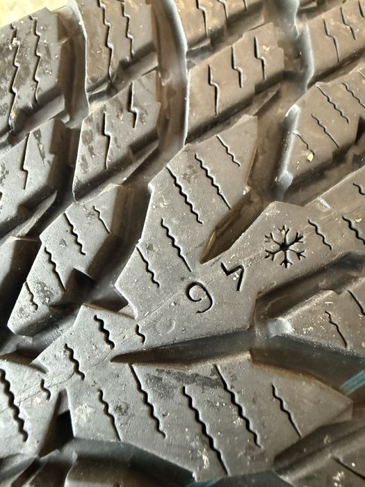 Зимни гуми Nokian 205/50/17 dot2119 | 7мм