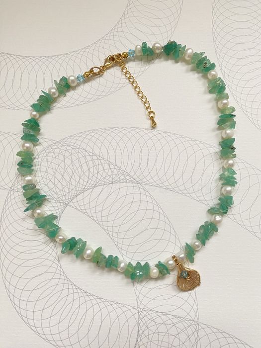 Бусы-чокеры ручной работы